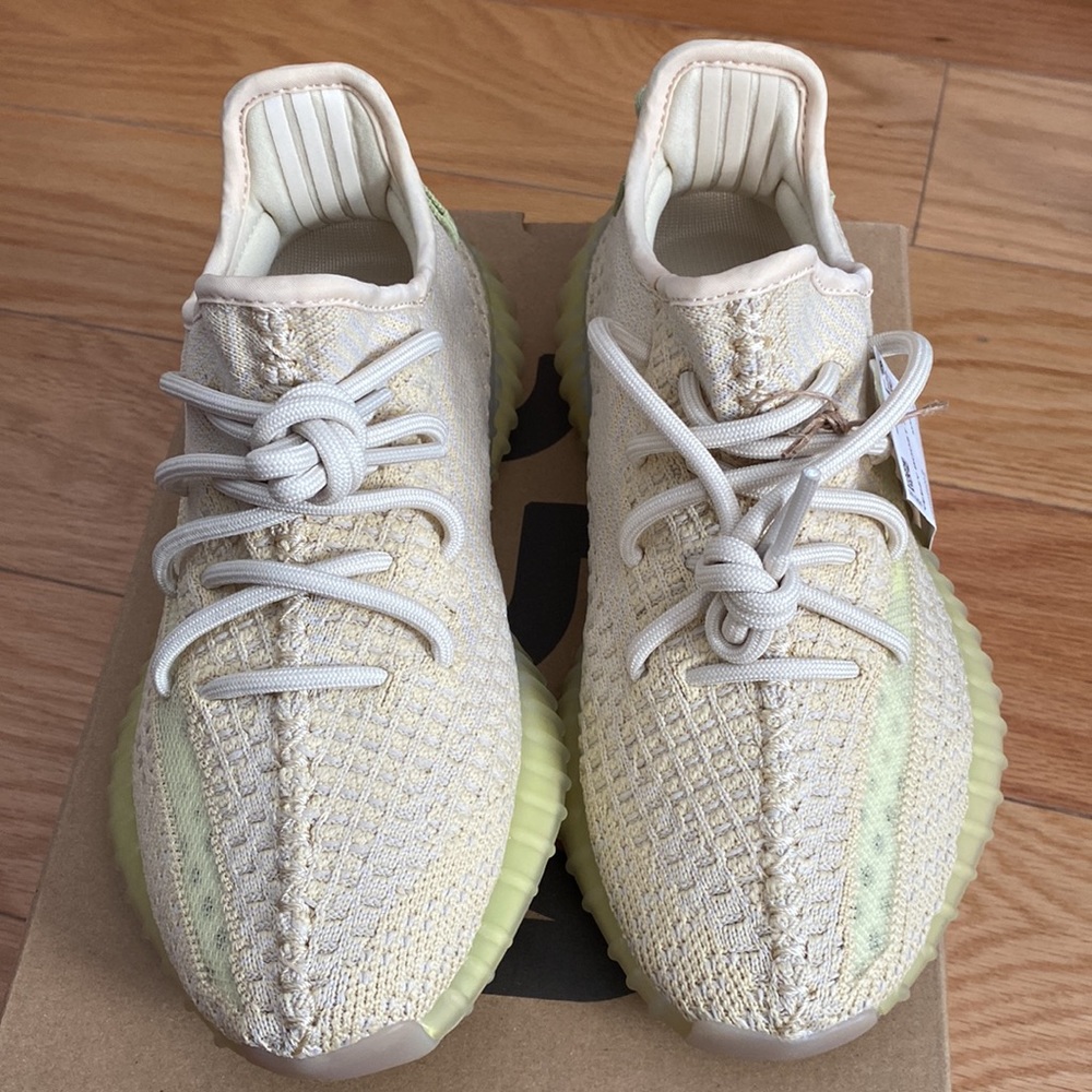 YEEZY Boost 350 V2